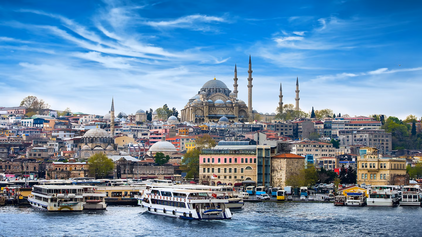 The 16 Best Things to Do in Istanbul
